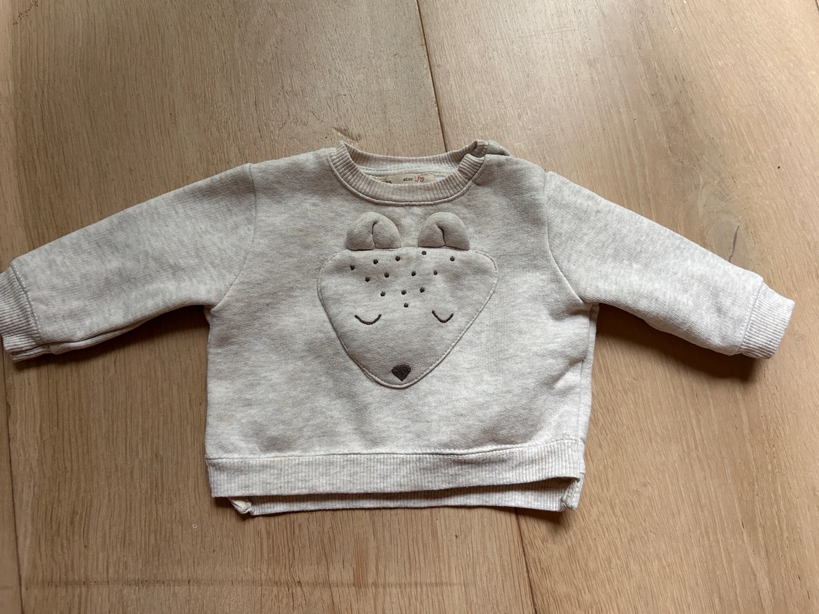 Beige truitje met vos Zara